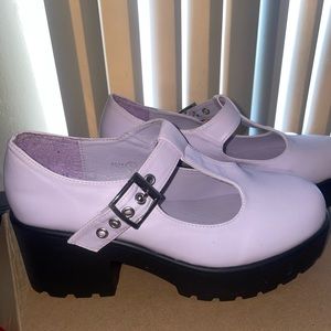 Pastel purple Xoi platform Mary Janes. Size 6. LIKE NEW!